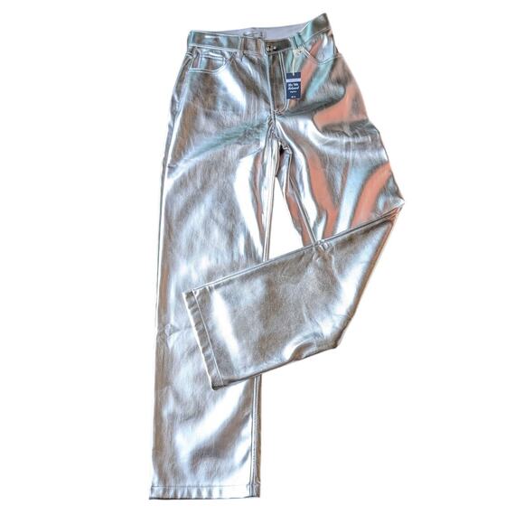 NWT Abercrombie & Fitch Metallic Silver High Rise 90s Relaxed Jeans, size 27/4 - Picture 3 of 9